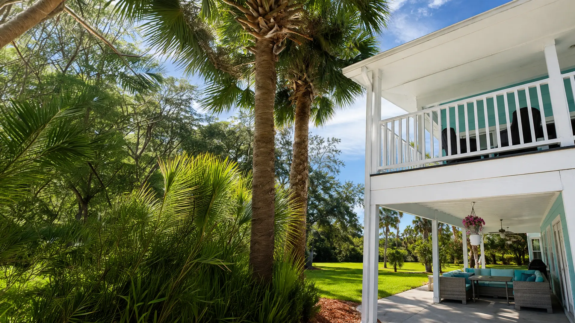 Choosing the Right Gutter System for Your Florida Home